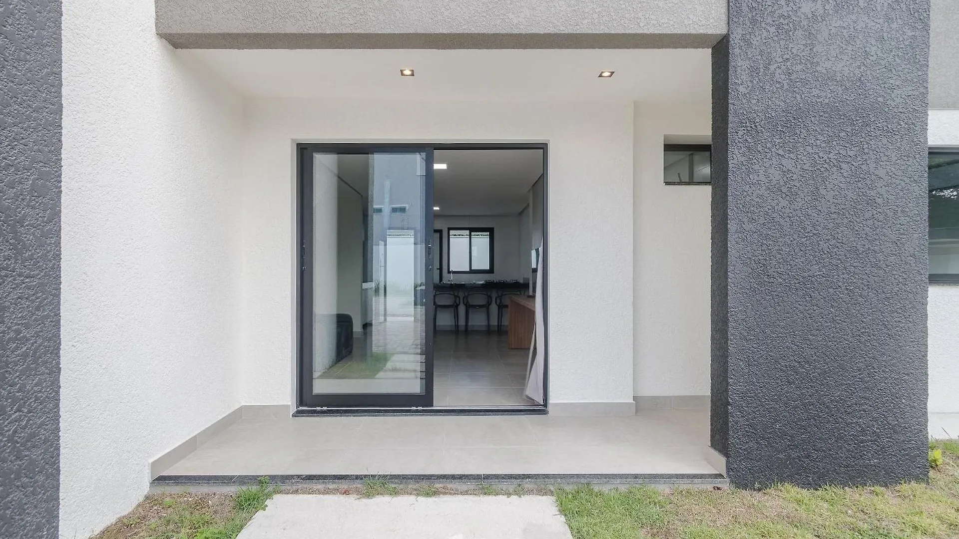 Apartamentos Com Piscina A 700M Da Praia De Taperapuan Nvm Porto Seguro 0*,